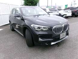 当社ではコーティングも承っております！BMWがお勧めいたしますイノベクションコーティングは塗装面を守りながら新車時の深い光沢と重厚なツヤを保ち続けることができます。愛車を長く綺麗な状態でお乗り頂けます！
