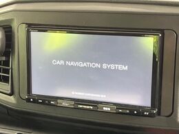 【ナビゲーション】使いやすいナビで目的地までしっかり案内してくれます。各種オーディオ再生機能も充実しており、お車の運転がさらに楽しくなります！！
