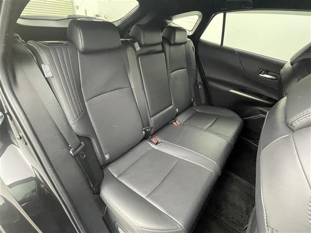 【後部座席】『後部座席周辺』の画像になります。写真の内容に関してご不明点、ご質問等がございましたらお気軽にガリバー店舗までお問い合わせください。