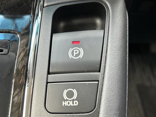 快適なドライブを楽しむための機能が装備されています！運転席から触れるので、使いやすいです！除菌プランいれていただくと、さらに清潔で安心していただけます！