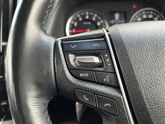 快適なドライブを楽しむための機能が装備されています！運転席から触れるので、使いやすいです！除菌プランいれていただくと、さらに清潔で安心していただけます！
