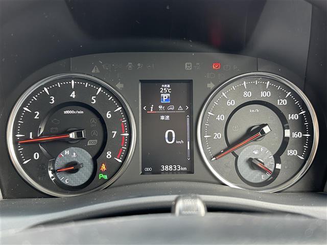 メーターがシンプルで見やすく運転しやすいですね！