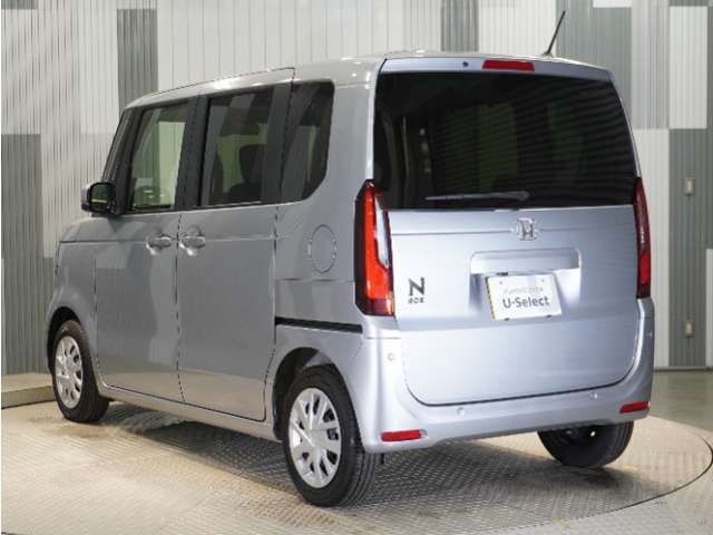 色々なお店で販売しているHonda車ですが、アフターサービスも全てお任せ頂けるのは「HondaCars正規販売店」だけ！ご納車後もお住まいの地域の販売店にて　アフターサービスをお任せいただけます。