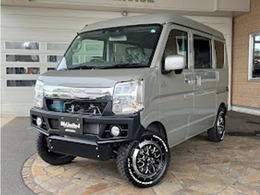 “エヌズリミテッド”はノーマル車輌よりサスペンションやタイヤ＆ホイールを変更してカスタムをした車輌になります。後からカスタムするよりも大変お得な価格設定となっております。