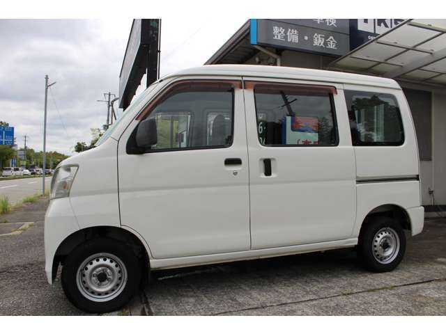 ☆ディーラー入庫☆H27年式！修復歴無し！オートマチック車！ハイルーフ！内外装美車◎全国どこでも登録OK♪是非見に来てください（≧∇≦）♪♪