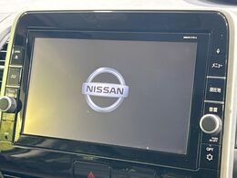 【純正9型ナビ】人気の純正ナビを装備。オーディオ機能も充実しており、Bluetooth接続すればお持ちのスマホやMP3プレイヤーの音楽を再生可能！毎日の運転がさらに楽しくなります！！