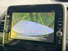 【純正ナビ】人気の純正ナビを装備。オーディオ機能も充実しており、Bluetooth接続すればお持ちのスマホやMP3プレイヤーの音楽を再生可能！毎日の運転がさらに楽しくなります！！