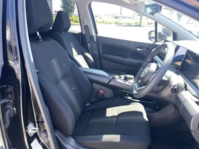 視界が良く　運転し易い車両です　是非、お試し下さい！