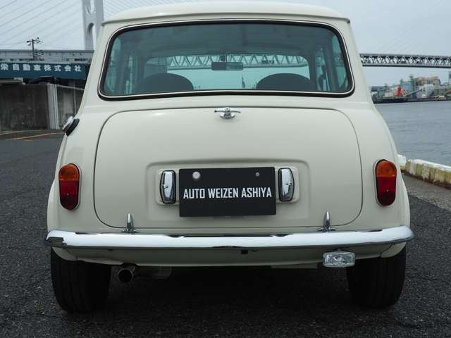 ●たとえ販売価格が安くても信頼性の欠けるお車をご購入されることはお勧めできません　●弊社は末永くお客様とお付き合いさせて頂くためにも、ご安心頂ける良質な車両の仕入れと丁寧な接客販売に注力しております