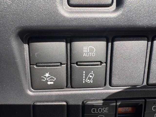 ガラスコーティング、ナビゲーション、ETCなど、その他のパーツの取り付けお見積もりのご相談も承っております！！クルマのこと何でもお任せください！