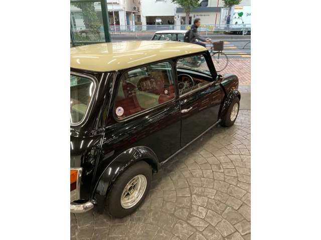 ローバー ミニ クーパー1.3i モンテカルロ 記念限定車 1995年 ローバー ミニ クーパー1.3i モンテカルロ 記念限定車 1995年
