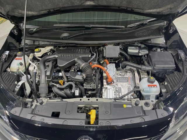 親切・丁寧な専門メカニックスタッフが応対！・車検・点検整備・事故等の修理などアフターサービスも安心。お車のカスタマイズもネクステージのサービススタッフまでご相談ください！