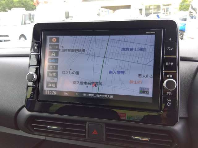 純正ナビ　フルセグTV　DVD再生　Bluetooth接続　アラウンドビューモニター