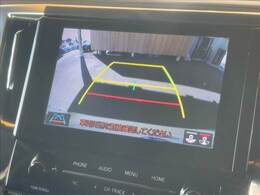 【カラーバックモニター】を装備しております。左前タイヤ付近の映像がカラーで映し出されますので幅寄せや縁石の確認ができて安心です。