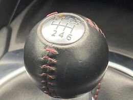 【フロア6速MT】走りの6速MT！！スポーティーな走行をお楽しみいただけます♪