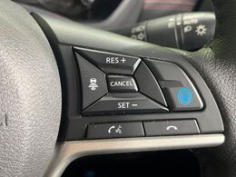 【プロパイロット】高速道路での長距離走行が楽に！！渋滞時と巡回走行のシーンで、アクセル・ブレーキ・ステアリングを自動で制御し、長距離運転の負担を軽減してくれます♪