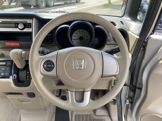 中古車販売　オーシャンデザイン　（株）AOZORA COMPANY　三条店