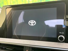 【8インチ　ディスプレイオーディオ】大画面のディスプレイはAppleCarPlayやAndroidAutoが利用可能。大きな画面でスマホナビアプリ等が利用いただけます♪