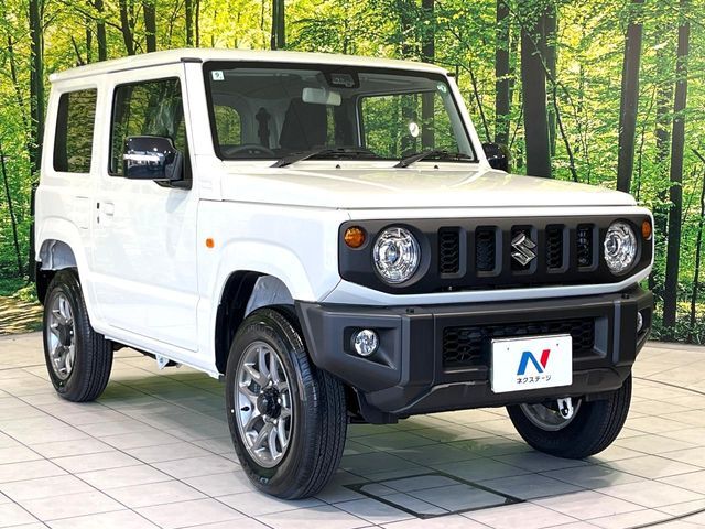 大好評のボディコーティング「弾スプラッシュコート」もご納車までに施工可能。通常のガラスコートと異なる、耐久年数6年の無機質ガラスコーティングが、ボディをキレイな状態に保ってくれます。