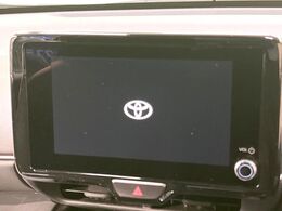 【8インチ　ディスプレイオーディオ】大画面のディスプレイはAppleCarPlayやAndroidAutoが利用可能。大きな画面でスマホナビアプリ等が利用いただけます♪