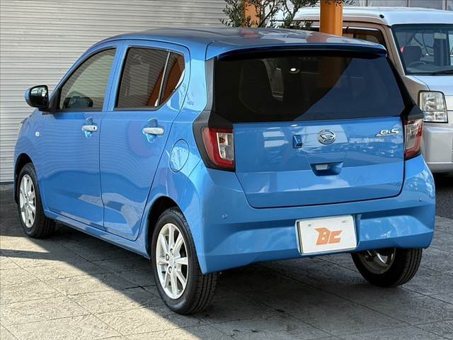 気になる車両などあれば、すぐにお問合せ下さい！右のカーセンサー専用ダイヤルからお電話いただくとスタッフがご質問にお答えいたします。