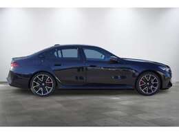 みなさまにとって最良のお車選びのお手伝いをさせてください！スタッフ一同心よりご来店、お問い合わせをお待ちいたしております！