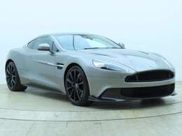 Exterior Pack - Splitter　Q - Gloss 2x2 Twill Carbon Fibre