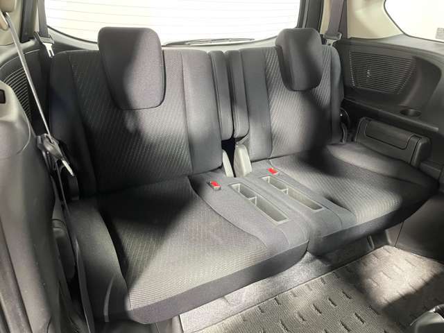 【3列目シート】【店舗にて現車の確認も頂けますので、お電話で在庫のご確認の上是非ご来店くださいませ！！