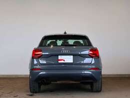 Audi Q2 30 TFSI sport ＃passion/アルミホイールAudi Sport 5アームロータースタイルアンスラサイトブラック8J×19 /LEDヘッドライト