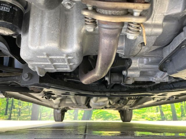 下回りがきれいなうちに、防錆加工の施工がオススメ。降雪地域はもちろん、沿岸部にお住いの方や、趣味でマリン・ウィンタースポーツをされる方にご好評いただいております。