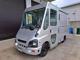 当社はダンプ・ユニック・アームロール・ハイジャッキ・冷蔵冷凍・PG・平ボディから特殊車両まで数多くの商用車を販売しております。お客様がお探しのお車があると思います。詳しくはホームページをご覧ください