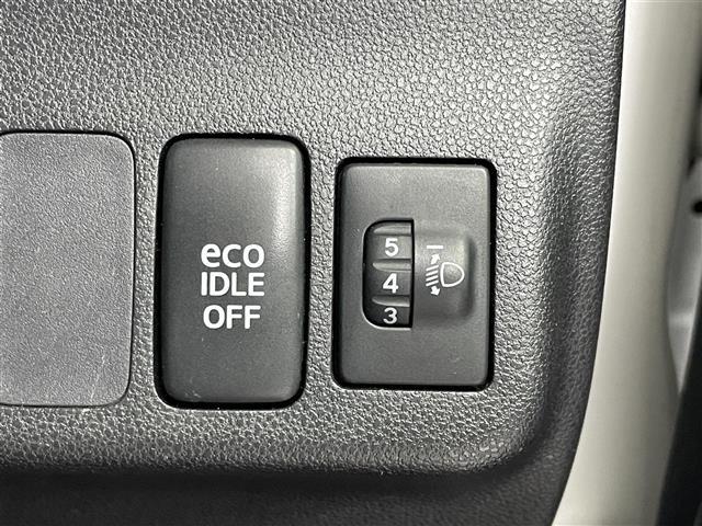 【運転席操作部】快適なドライブを楽しむための機能が装備されています！運転席から触れるので、使いやすいです！除菌プランいれていただくと、さらに清潔で安心していただけます！