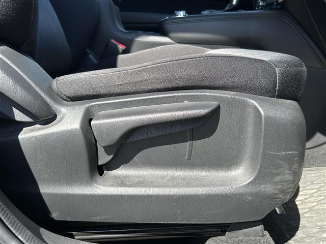 自動車保険も各種取り扱っております！簡単にお見積りが出来ますので、お気軽にご相談ください♪お車のサポート関係も充実しております！