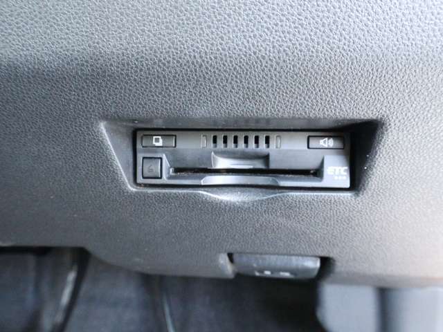 こちらのお車はETC付きです！再セットアップも受けたまっております♪