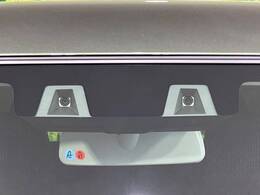【スズキ　セーフティサポート】走行中に前方の車両等を認識し、衝突しそうな時は警報とブレーキで衝突回避と被害軽減をアシスト。より安全にドライブをお楽しみいただけます。