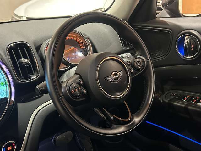 コンセプトは【五感で較べる】。お気軽にスタッフにお尋ね下さい！