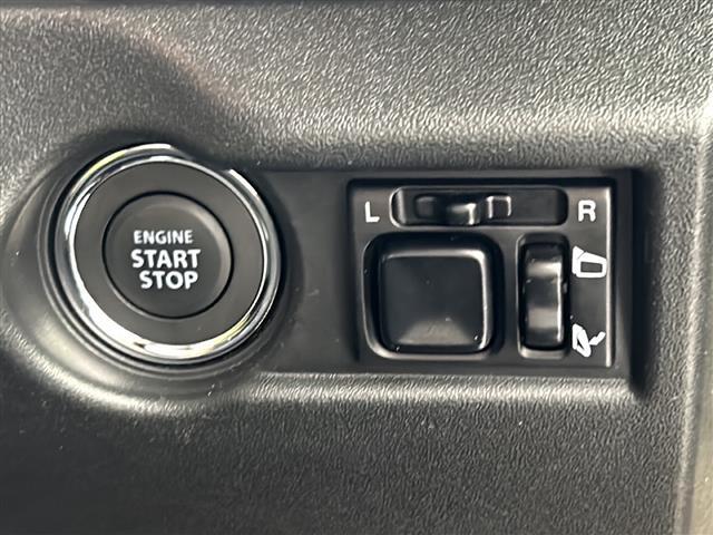 【運転席操作部】快適なドライブを楽しむための機能が装備されています！運転席から触れるので、使いやすいです！除菌プランいれていただくと、さらに清潔で安心していただけます！