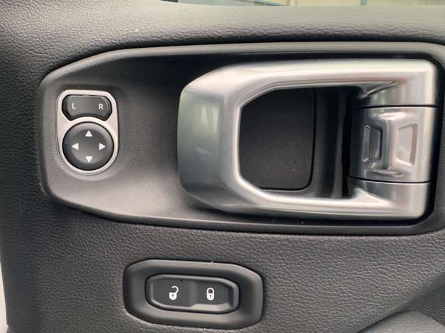 全国ご納車致します。お気軽にお問い合わせください0422-40-5211