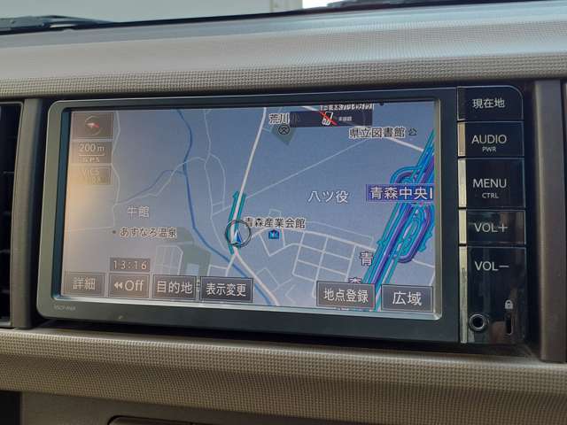 メモリーナビ付き！日常使用から旅行やレジャーまで様々なシーンでドライブが楽しくなりますね。詳しい機能等ついては店頭でお確かめください。