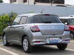 任意保険やJAFなどお車に関するサービス全般取り扱っております！すべてお任せください！