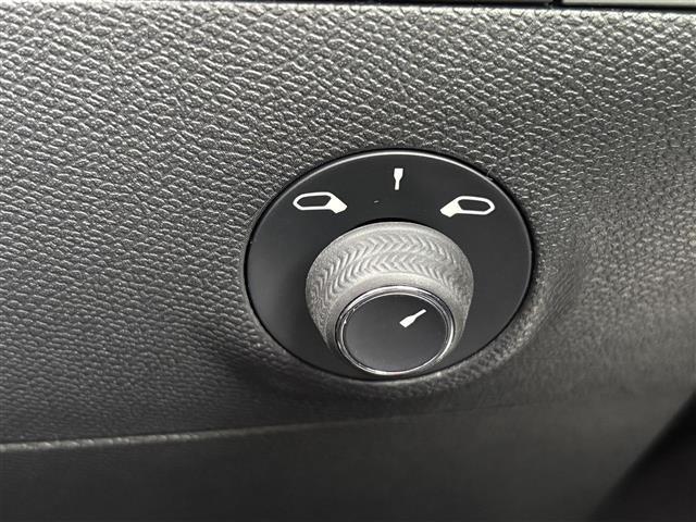 店頭販売もしておりますので、先に在庫が無くなってしまうこともございます。気になる車はまずはお問い合わせください！