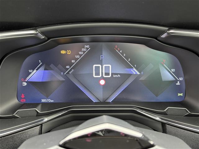 みなさまのお車選びのお手伝いをさせてください！スタッフ一同心よりご来店、お問い合わせをお待ちしております！