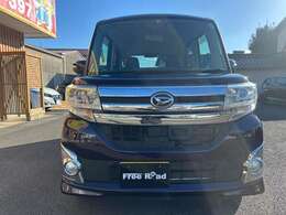 LEDオートライト　片側電動ドア　純正フルセグナビ　CD　DVD　USB　Bluetooth　バックカメラ　ステアリングリモコン