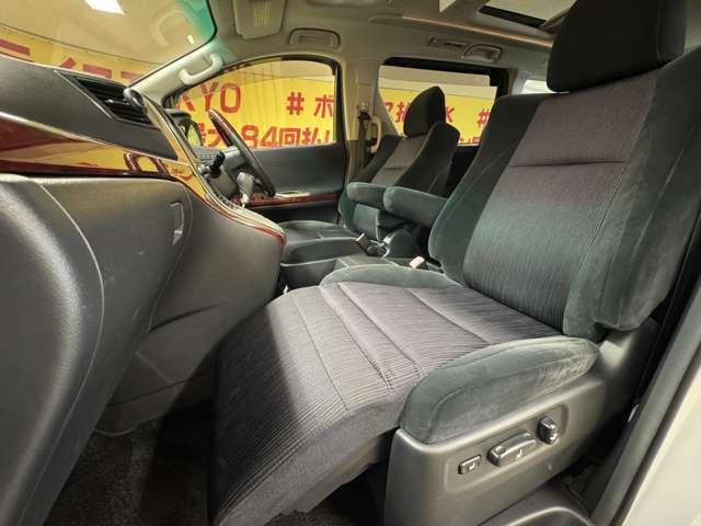 自社ローン カーライフTOKYO店！ カーセンサー掲載車以外にも在庫車輌多数！200台以上在庫しております！お探しの車が見つかります♪お気軽にご相談ください♪詳しくは弊社ホームページまで　→　http://loanok.jp