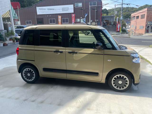 営業時間は10-19時となっております！水曜日は定休日となります