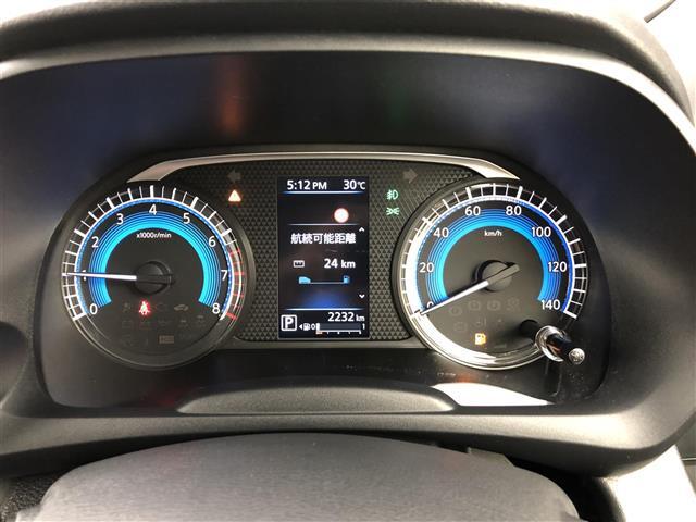 【スピードメーター】メーターがシンプルで見やすく運転しやすいですね！