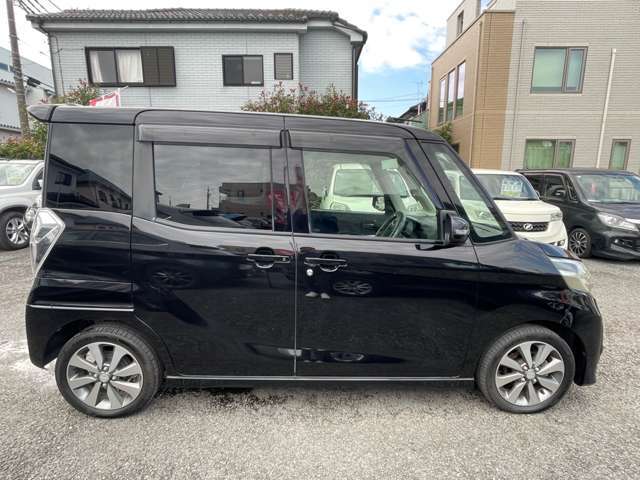 オプションもお申し付けください！ナビ、アルミ、フィルム施工やコーティングなども承ります！自分だけの特別仕様車！大切な車を少しでもきれいに保ちたい！など、お客様のご要望にお答えいたします♪