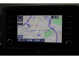 純正ディスプレイオーディオ。もちろんナビとしても使用できます♪