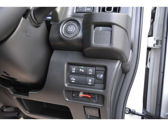 本体アンテナ分離型ETCユニット付きです！（ETCセットアップ込）本体も目立たずにすっきりと取付いたします♪お問い合わせは079-280-1118、新車専門店カーズカフェは総額表示で安心価格です！
