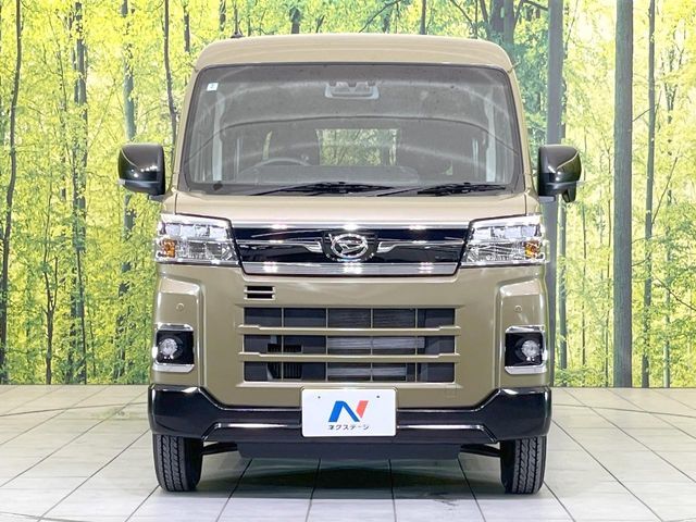 弊社では、全車『修復歴なし』のお車のみ取り扱っております。専任バイヤーによる厳選した仕入れの後、入庫後の車両チェックを行い、ネクステージが認定した高品質な中古車をご提供しております。